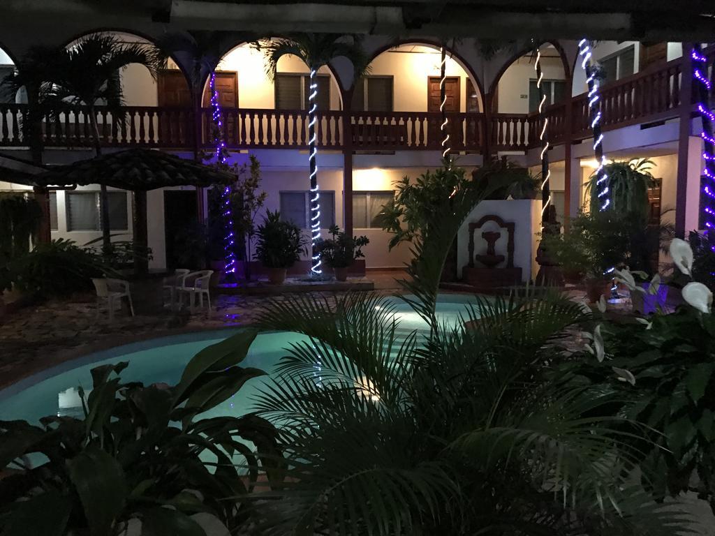 Hotel Buena Vista Copán Exteriér fotografie